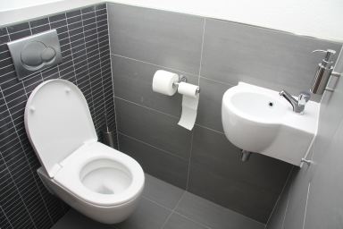 Toilet verbouwen Velserbroek