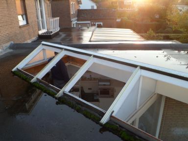 Leveren en plaatsen van een Velux lichtstraat te Meerssen