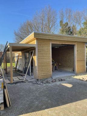 Aanbouw schuur met garage Regio Langenboom