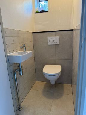 Toilet renovatie in Prinsenbeek!
