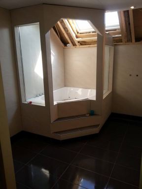 Badkamer en wc renovatie zorgboerderij Winschoten