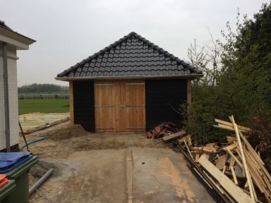 Opbouwen van een poolhouse Breda