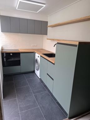 Klant waanzinnig blij met het eindresultaat van haar nieuwe keuken in Kampen!