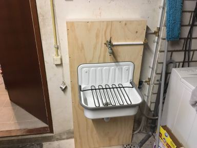 Renovatie toilet en hal Zeewolde