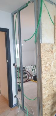 Ook nodige elektriciteit voorzien voor schakelaars en stopkontakten
Zolder renovatie te Belsele