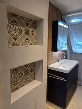 Nieuwe badkamerrenovatie met een mooie nis in Best!