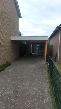 Carport gemaakt van douglas hout in Nuenen