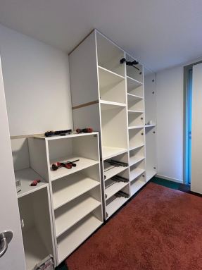 Kledingkast inbouwen van de kast, meubels op maat.  Arnhem