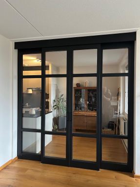 Wand afscheiding, schuifdeuren op maat.  Arnhem 