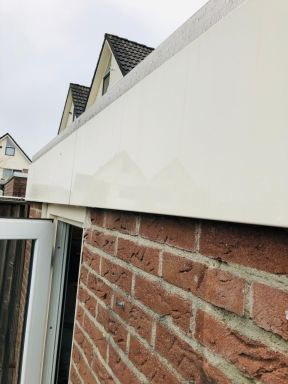 Boeiplank bekleed met gekleurd aluminium in Ulft