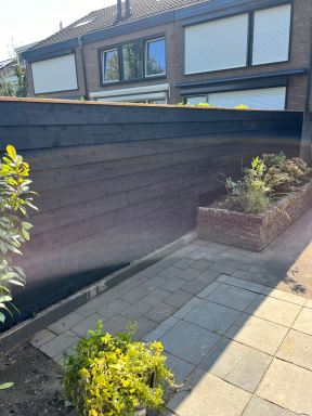 Schutting opnieuw bekleed in ’s-Heerenberg