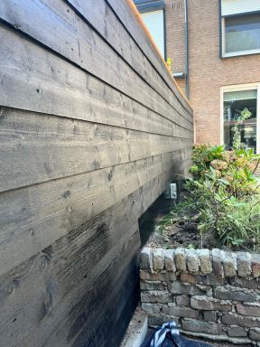 Schutting opnieuw bekleed in ’s-Heerenberg