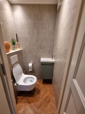 Dronten. WC renovatie.