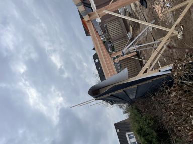 Overkapping 14 meter lang bij 4 meter diep in escharen