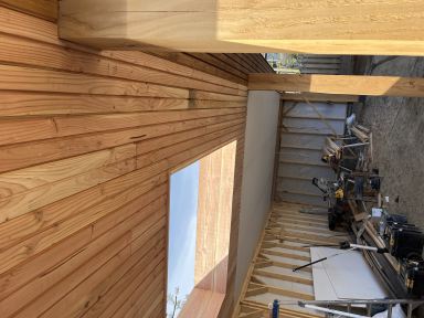 Overkapping 14 meter lang bij 4 meter diep in escharen