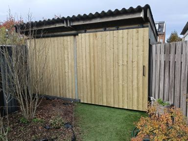 Grote Wielen: van veranda naar schuur met boeren Barnwood schuifdeur