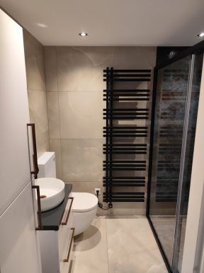 Een moderne badkamer mogen realiseren in Leidschendam!