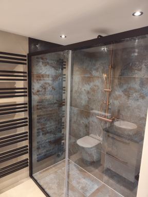 Een nieuwe badkamer mogen realiseren in Leidschendam voor een tevreden klant!