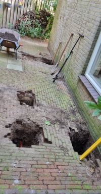 Woningsplitsing: Poeringen storten voor de stalen trap