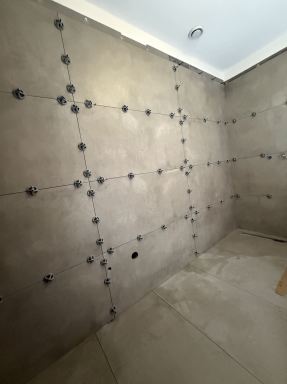 Badkamer verbouwd tot eigentijdse, comfortabele ruimte – Den Haag