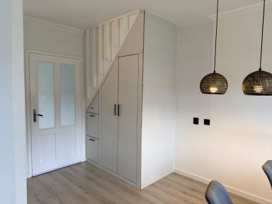 kast op maat onder trap voor klant uit Hengelo