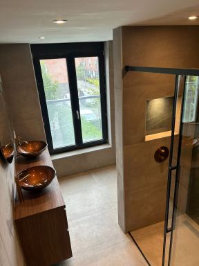 Een fantastische badkamer make-over in Nieuw-Vennep!
