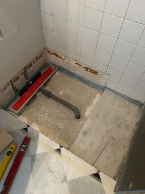 Douche cabine vervangen voor inloopdouche in Amsterdam.
