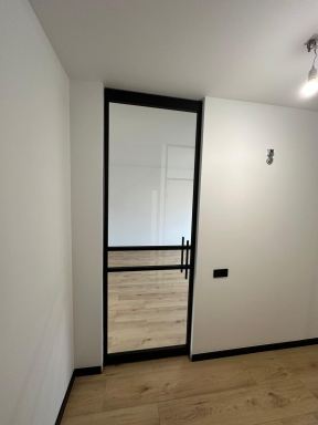 Stalen deur geplaatst bij een klant in Rotterdam