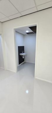 Klundert &ndash; Complete kantoorrenovatie