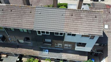 Een complete dakrenovatie inclusief dakgoten mogen realiseren in Hellevoetsluis