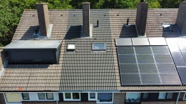 Een complete dakrenovatie inclusief dakgoten mogen realiseren in Hellevoetsluis