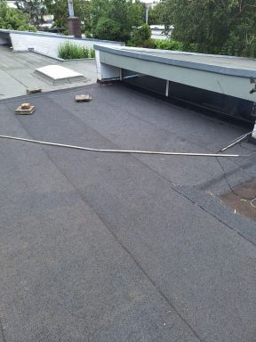 Complete plat dakrenovatie in Hoofddorp