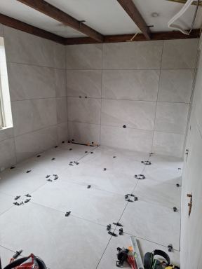 Tegelwerk badkamer te Vlijmen